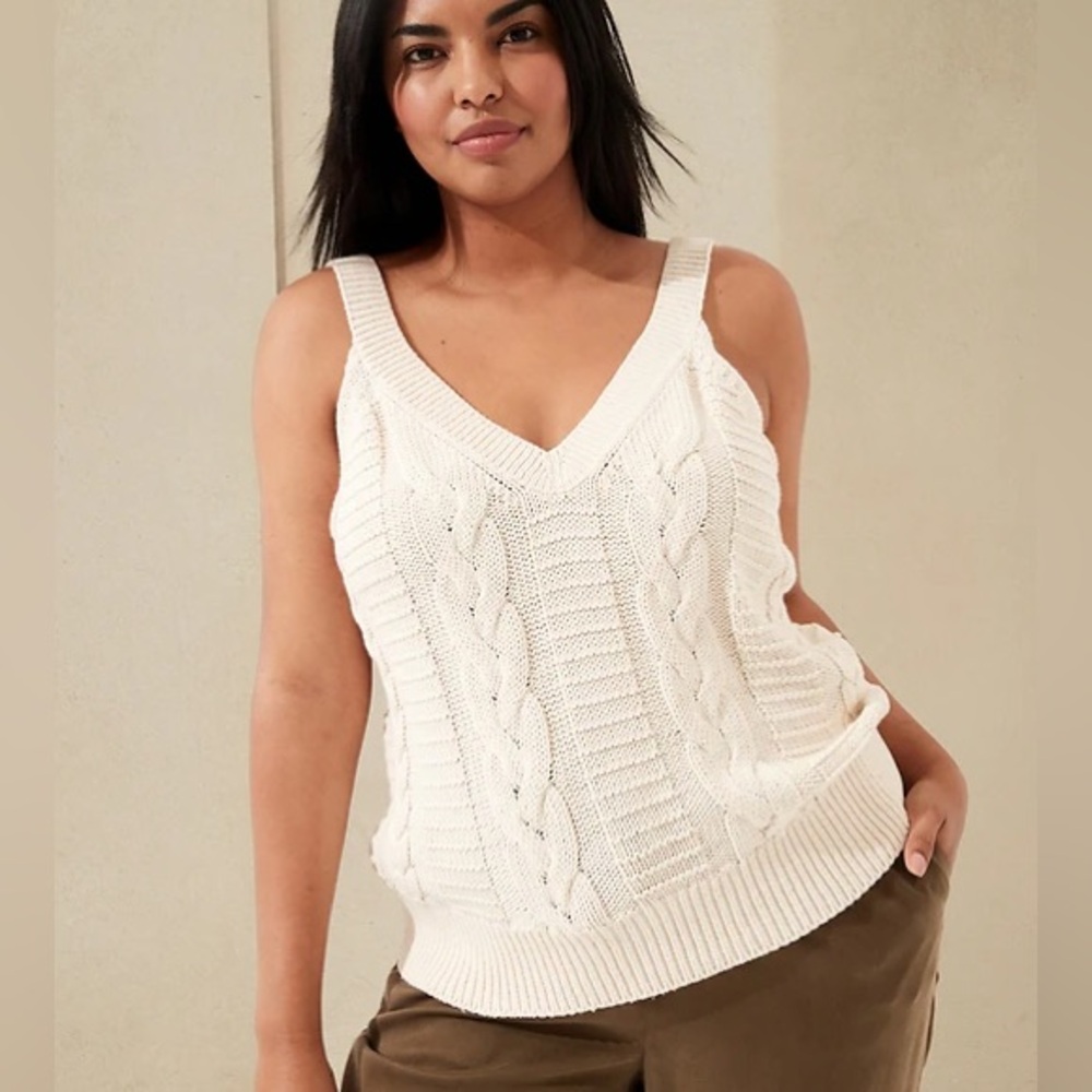 Banana Republic Women’s Cream White Organic Cotton Sweater Tank, Size Medium